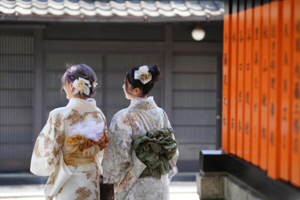 Kimono Rental At Okimonoya | Kyoto, Japan